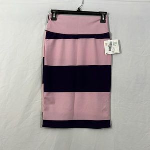 Brand new LulaRoe Cassie skirt size XS